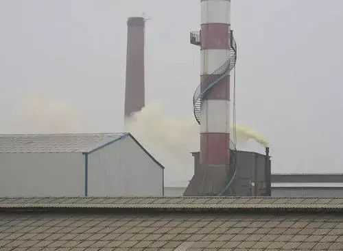 陶瓷廠廢氣惡臭讓人苦不堪言，Dejing的凈?除臭劑幫助企業達標排放！.jpg