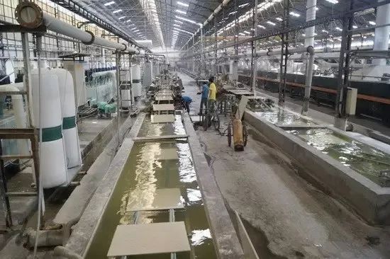 陶瓷廠廢氣惡臭讓人苦不堪言，Dejing的凈?除臭劑幫助企業達標排放！.jpg