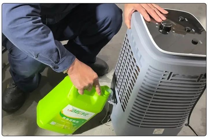 橡膠配件加工廠氣味難聞，傷害人體；廢氣除臭用Dejing的凈?！.jpg